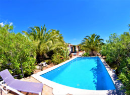 Poolbereich Finca Bona Sort Mallorca